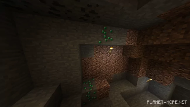 Huge cave under spawn [1.0.5/1.0.0]