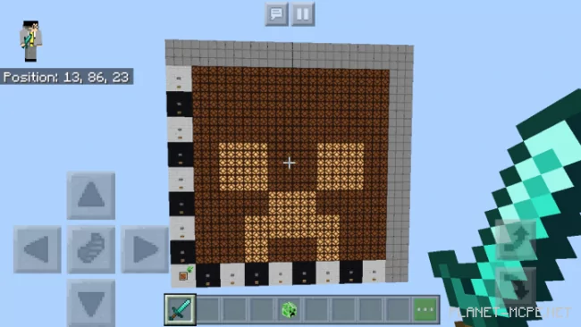 Programmable Display in Minecraft Bedrock Edition Map